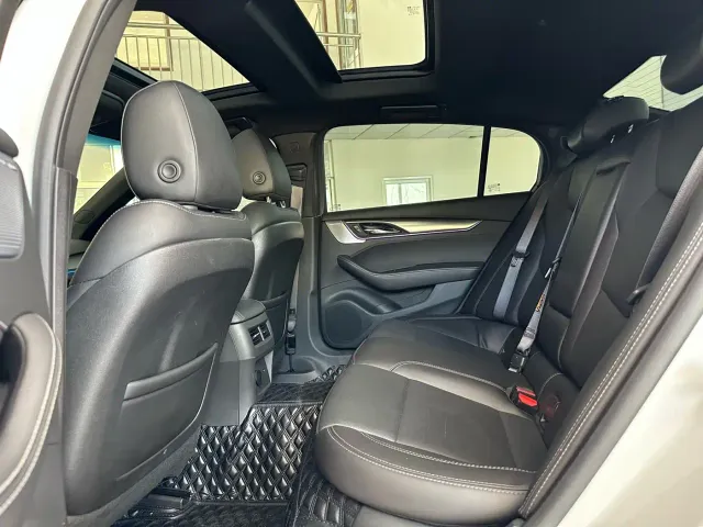 Cadillac CT5 — Фото автомобиля 13