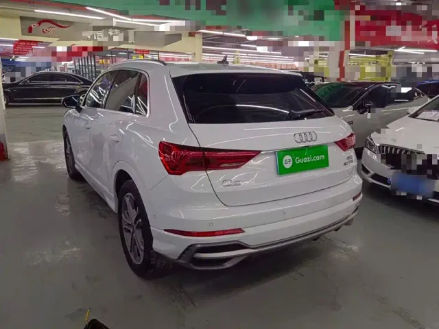 Audi Q3 — Фото автомобиля 4