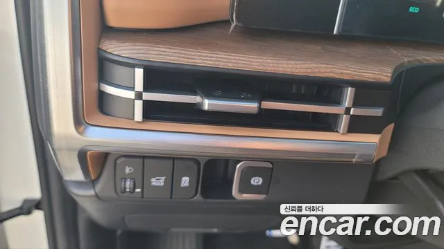 Hyundai Santafe — Фото автомобиля 15