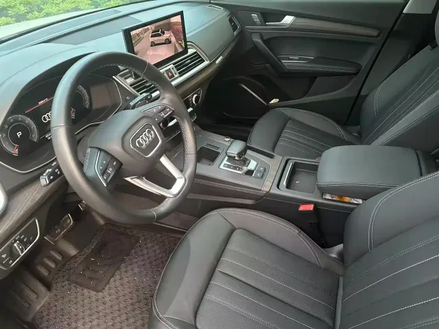 Audi Q5L — Фото автомобиля 9
