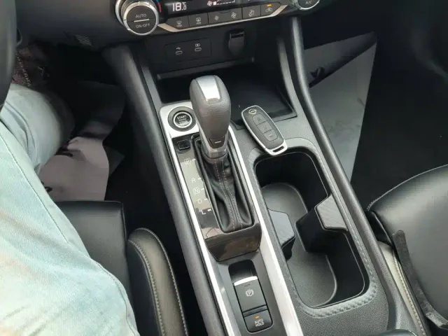 Nissan Sylphy — Фото автомобиля 13
