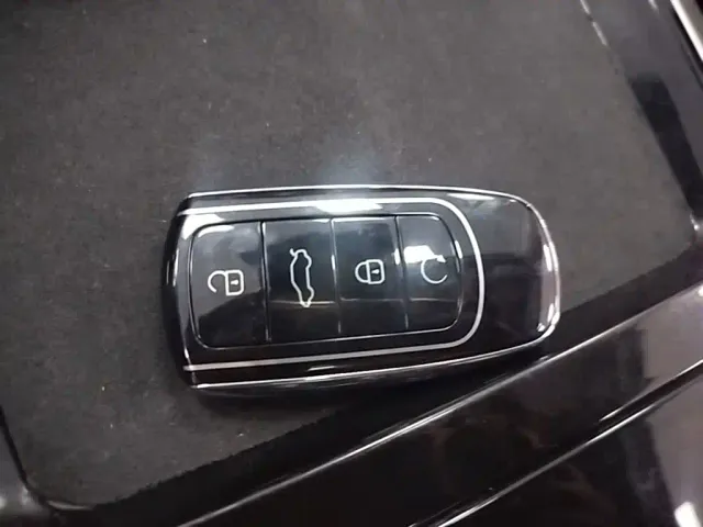 Chery Tiggo 9 — Фото автомобиля 8