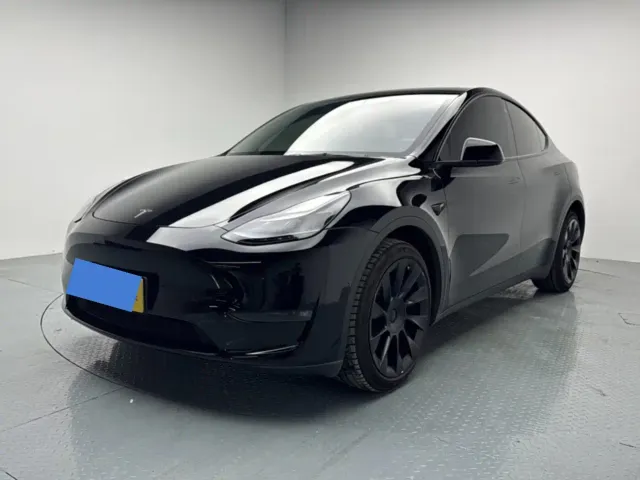 Фотография автомобиля — Tesla Model Y