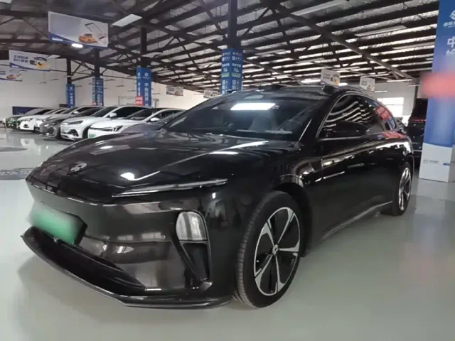 Фотография автомобиля — Nio ET5 Touring