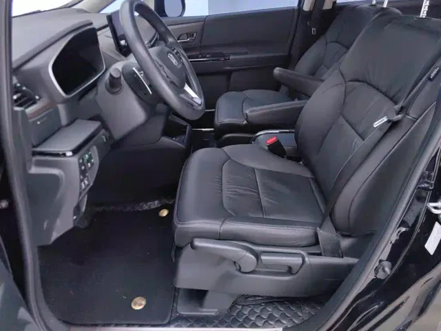 Honda Odyssey — Фото автомобиля 9