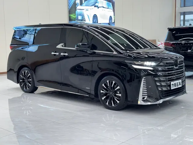 Toyota Vellfire — Фото автомобиля 3