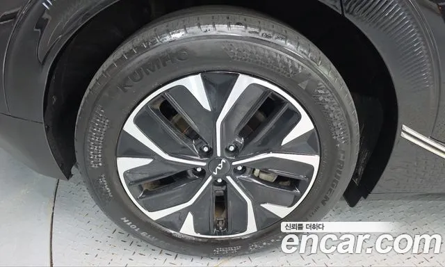 Kia EV6 — Фото автомобиля 5
