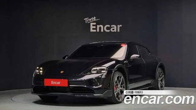 Фотография автомобиля — Porsche Taycan