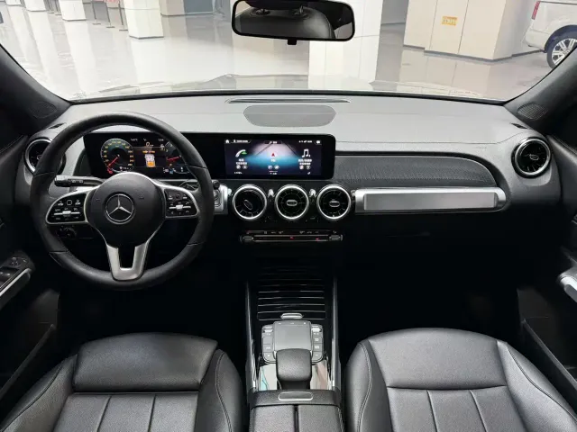 Mercedes-Benz GLB-Class — Фото автомобиля 8