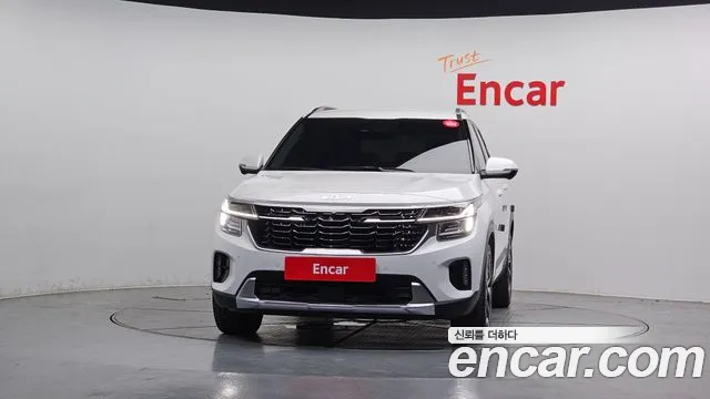 Kia Seltos Бензин 1.6 турбо 2WD — Фото автомобиля 3