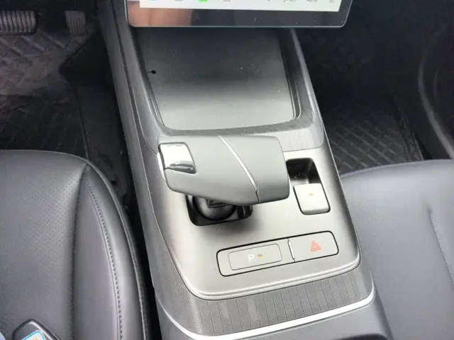 Changan Eado — Фото автомобиля 15