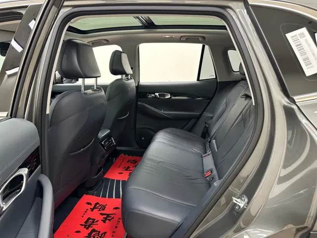 Geely Galaxy E5 — Фото автомобиля 15