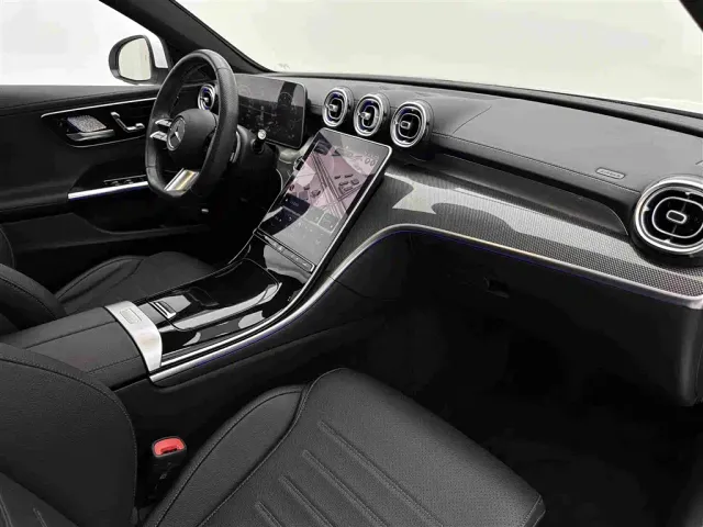 Mercedes-Benz C-Class — Фото автомобиля 12