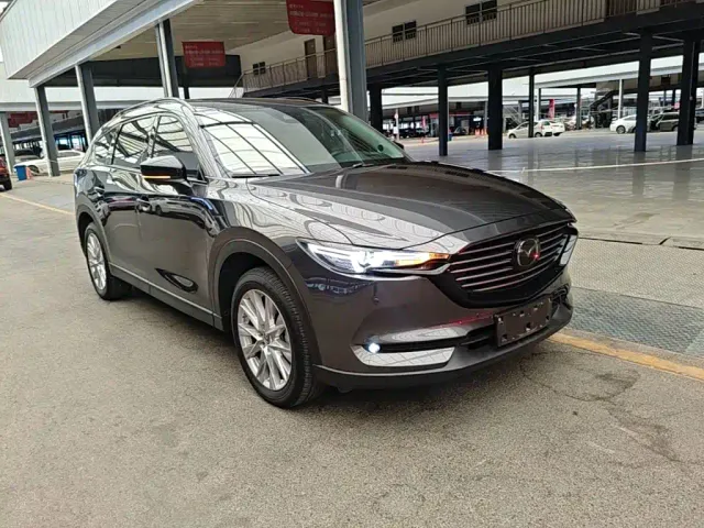 Mazda CX-8 — Фото автомобиля 3