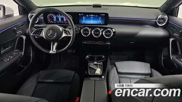 Mercedes-Benz A-Class — Фото автомобиля 7