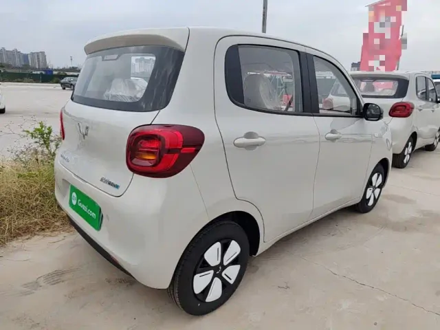 Wuling Hongguang Mini EV — Фото автомобиля 6