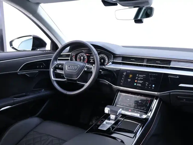 Audi A8 — Фото автомобиля 14