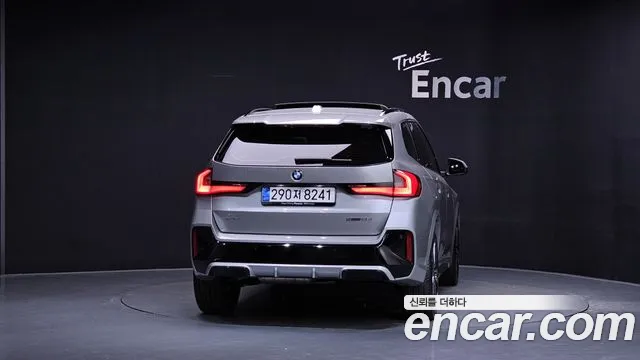 BMW X1 U11 — Фото автомобиля 4