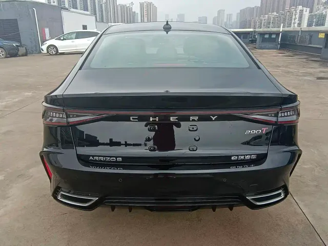 Chery Arrizo 8 — Фото автомобиля 10