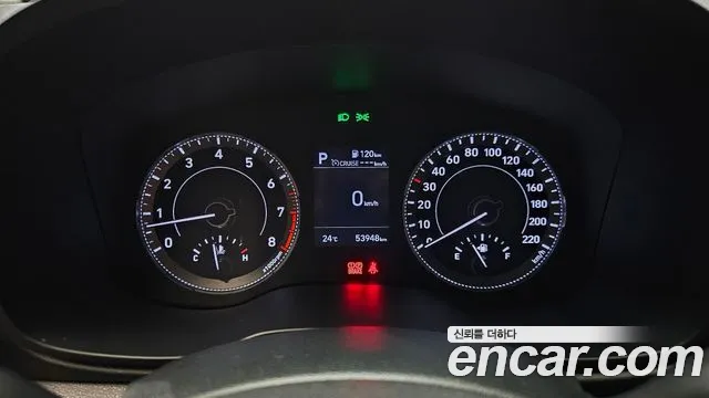 Hyundai Venue Venue 1.6 Modern Plus — Фото автомобиля 8