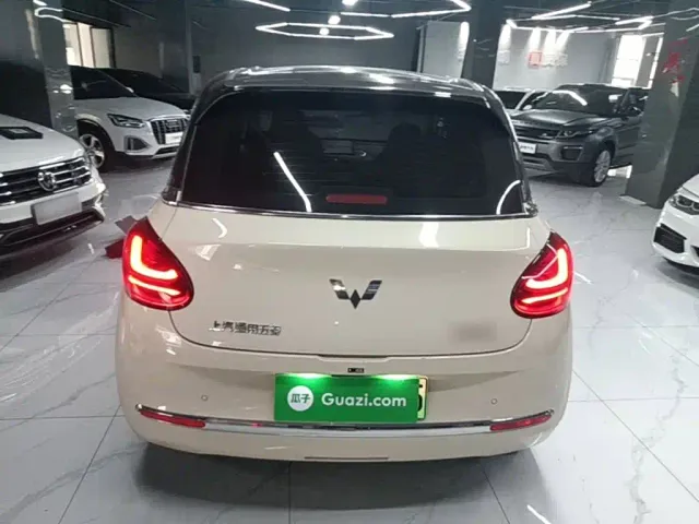 Wuling Bingo — Фото автомобиля 5