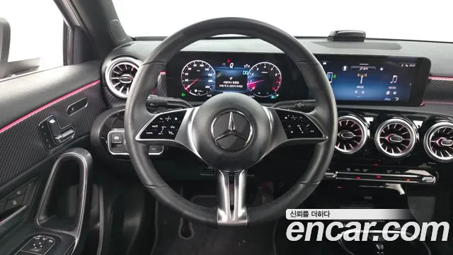 Mercedes-Benz A-Class — Фото автомобиля 5