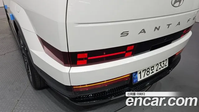Hyundai Santafe — Фото автомобиля 18