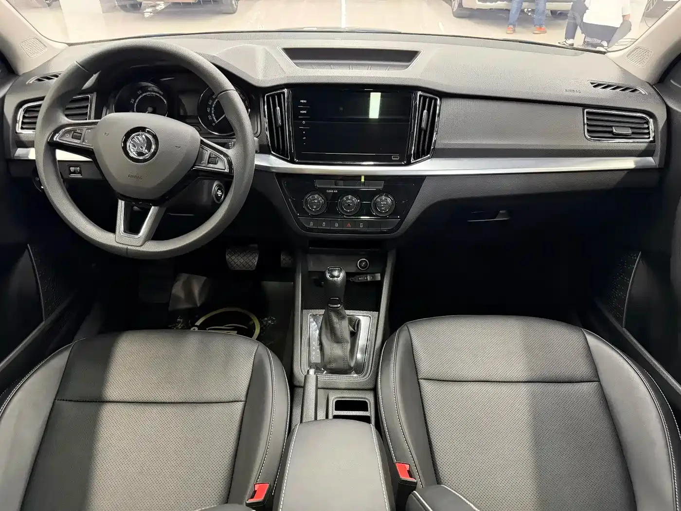 Škoda Kamiq 2022 1.5L Automatic Comfort Edition — Фото автомобиля 12