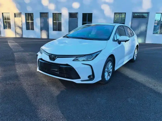 Фотография автомобиля — Toyota Corolla