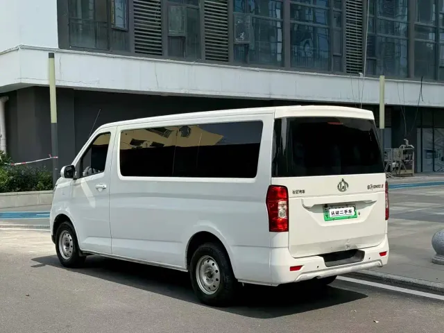 Changan Ruixing EM80 — Фото автомобиля 3