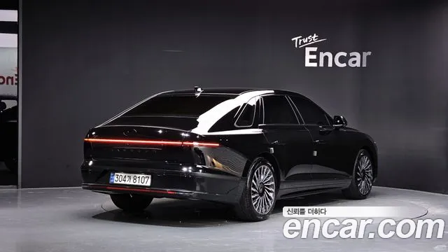 Фотография автомобиля — Hyundai Grandeur GN7