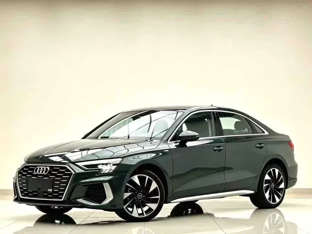 Фотография автомобиля — Audi A3