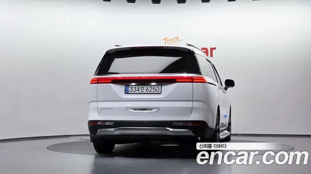 Kia Canival Carnival 4 поколение Дизель 9 мест Signature — Фото автомобиля 3