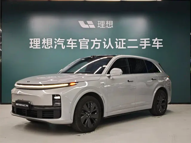 Фотография автомобиля — Li Auto L7