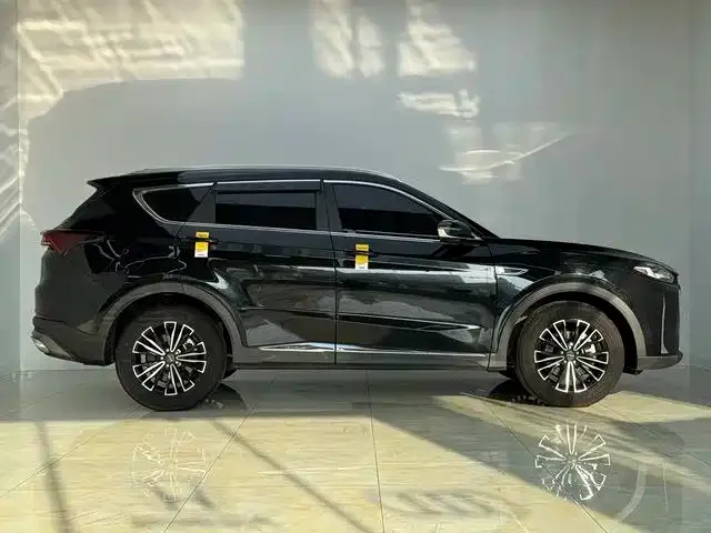 Jetour X70 Plus — Фото автомобиля 11