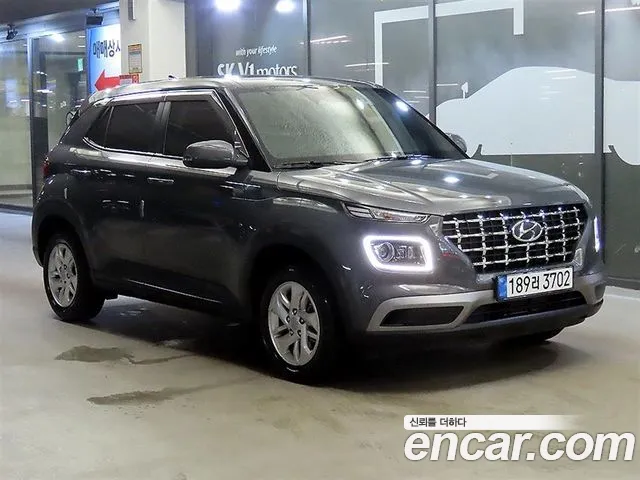 Фотография автомобиля — Hyundai Venue