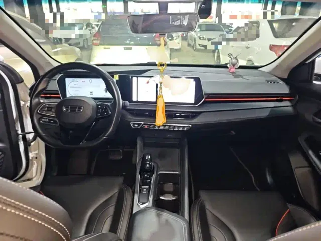 Geely Binrui — Фото автомобиля 9