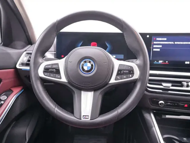 BMW i3 — Фото автомобиля 16