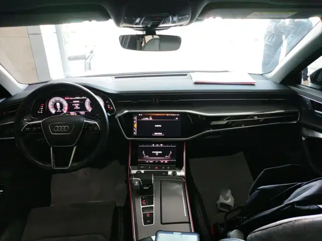 Audi A6L — Фото автомобиля 5