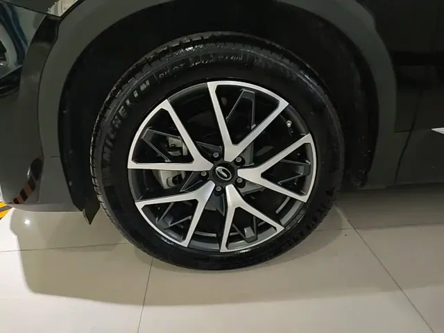 GAC Trumpchi GS8 — Фото автомобиля 22