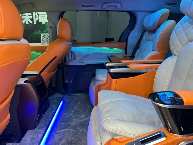 Toyota Granvia — Фото автомобиля 16