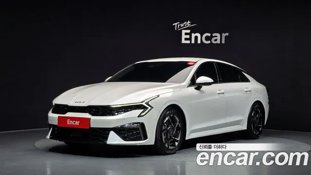 Фотография автомобиля — Kia K5 Generation 3