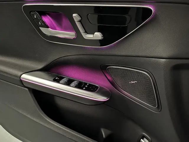 Mercedes-Benz C-Class — Фото автомобиля 10