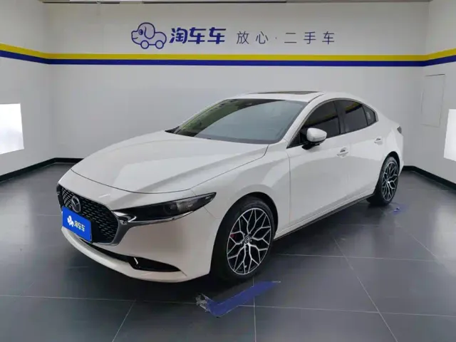 Фотография автомобиля — Mazda Axela
