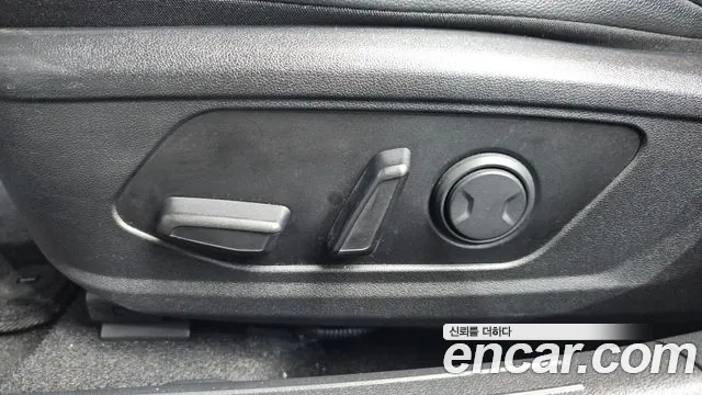 Hyundai Avante CN7 — Фото автомобиля 15