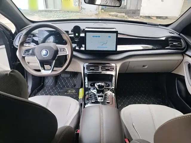 BYD Qin PLUS — Фото автомобиля 9