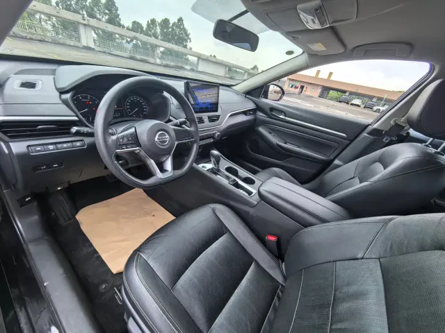 Nissan Teana — Фото автомобиля 7