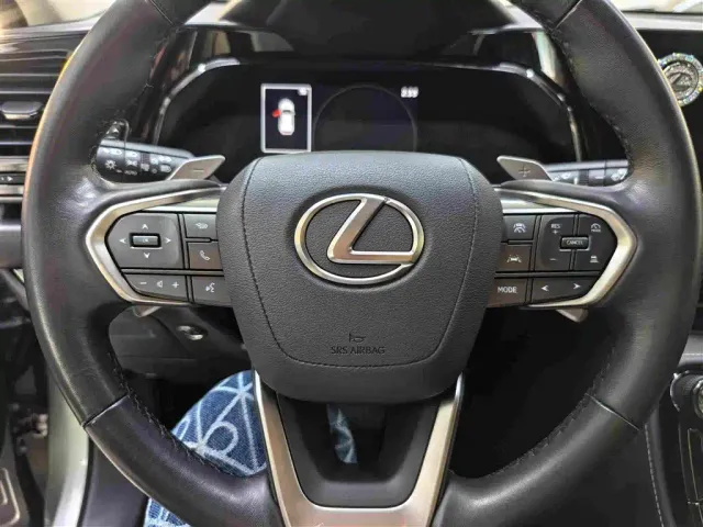 Lexus NX — Фото автомобиля 8