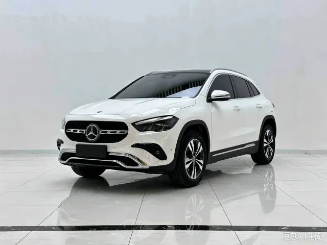 Mercedes-Benz GLA-Class — Фото автомобиля 3