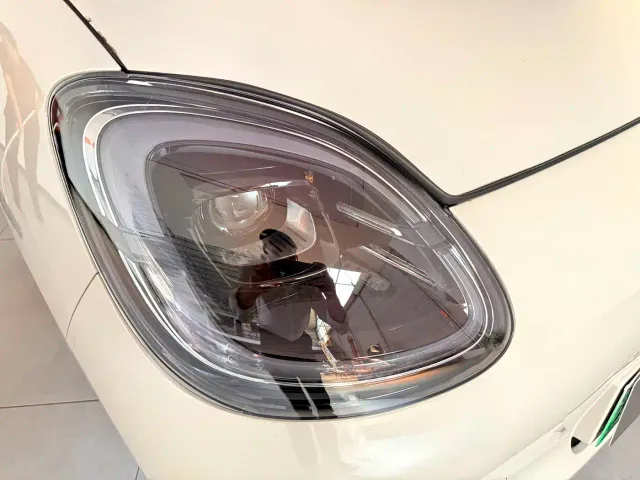 Wuling Hongguang Mini EV — Фото автомобиля 9